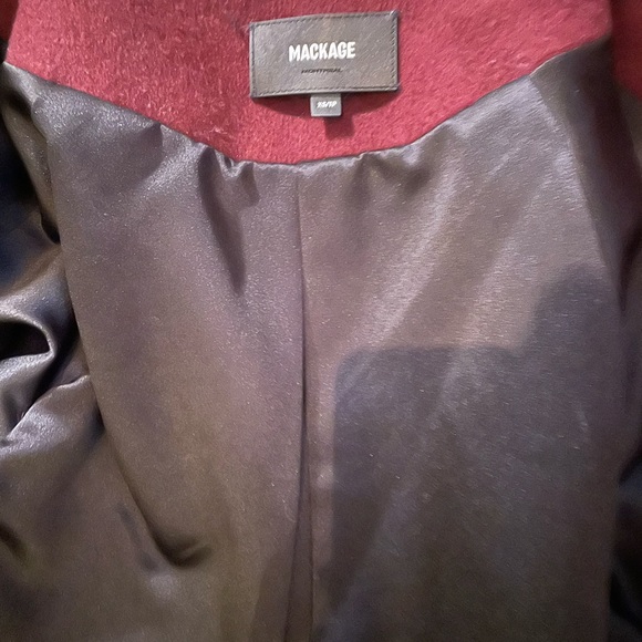 ❤️ Mackage Wool Coat / Cape Style Sleeves /Large Pockets /Zip - Picture 6 of 9